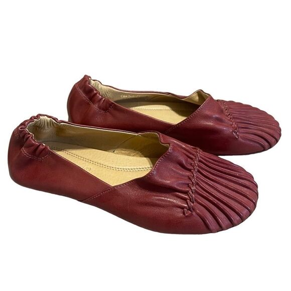 Chocolat Blu Leather Pleated Flats - Picture 1 of 11